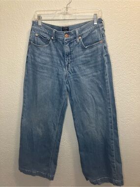 Light Wash Classic Wide Leg Jean